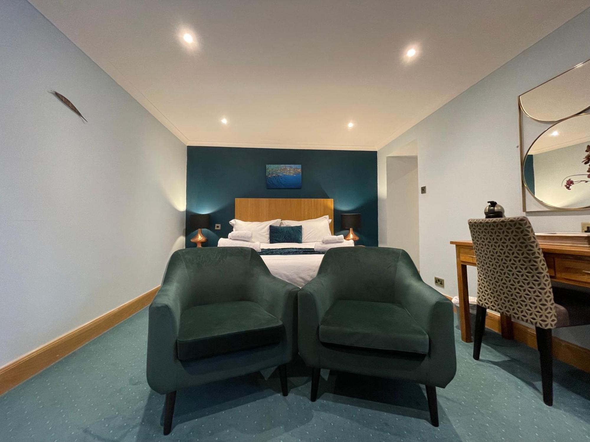 The Ship Inn - Winner Best Hotel Experience 2024 Visit Scotland Gatehouse of Fleet Esterno foto