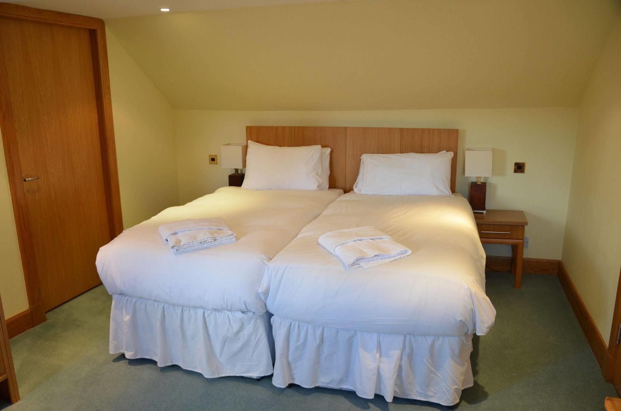 The Ship Inn - Winner Best Hotel Experience 2024 Visit Scotland Gatehouse of Fleet Esterno foto