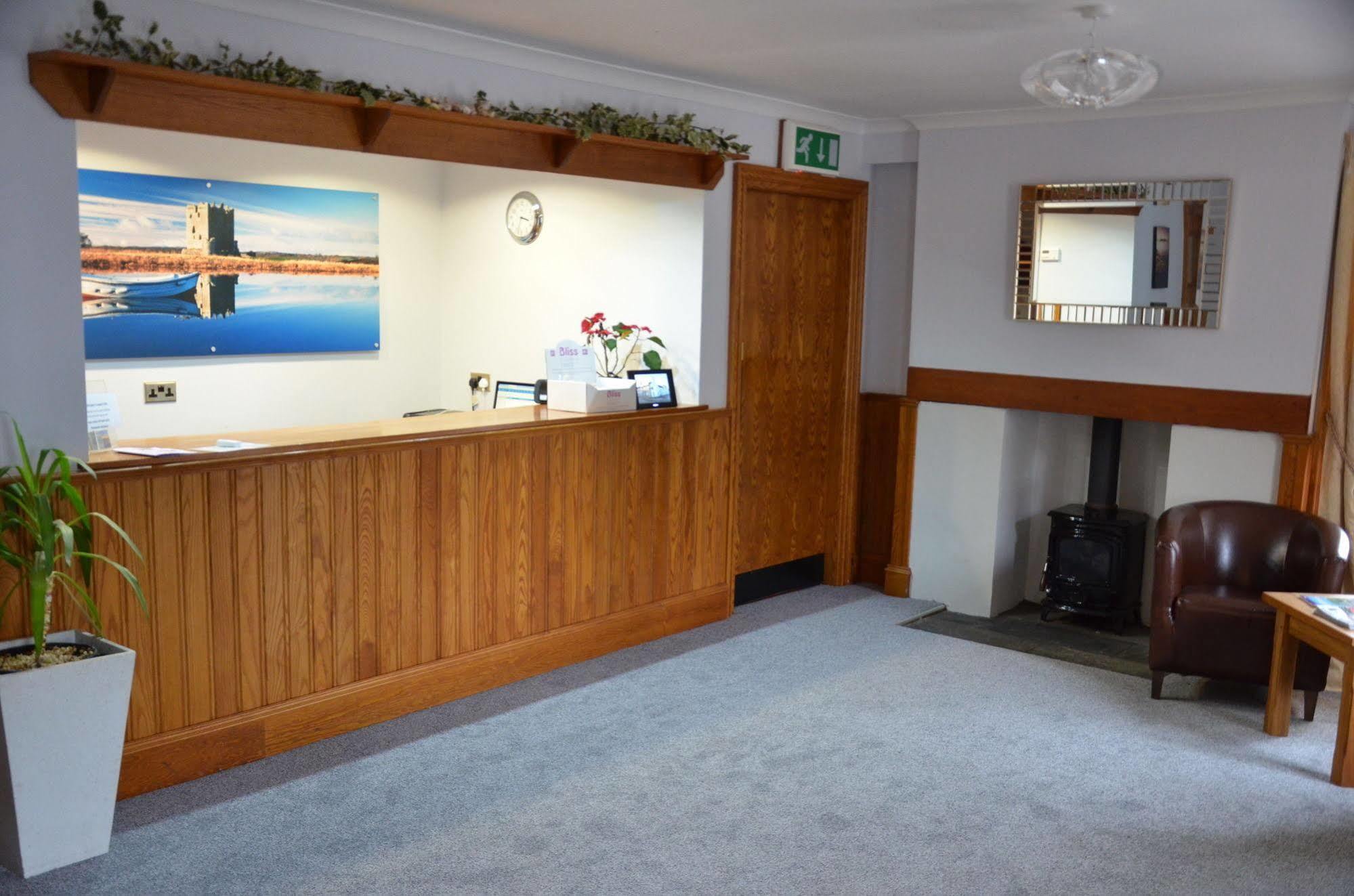 The Ship Inn - Winner Best Hotel Experience 2024 Visit Scotland Gatehouse of Fleet Esterno foto